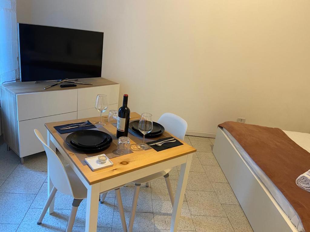 Navigli'S Studio Apartment Milan Exterior photo